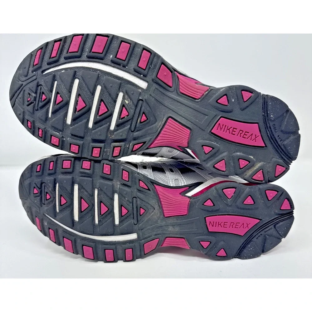 Nike Reax Run  Women's Size 9 White Metallic Silver Pink Running Shoes EU 40.5